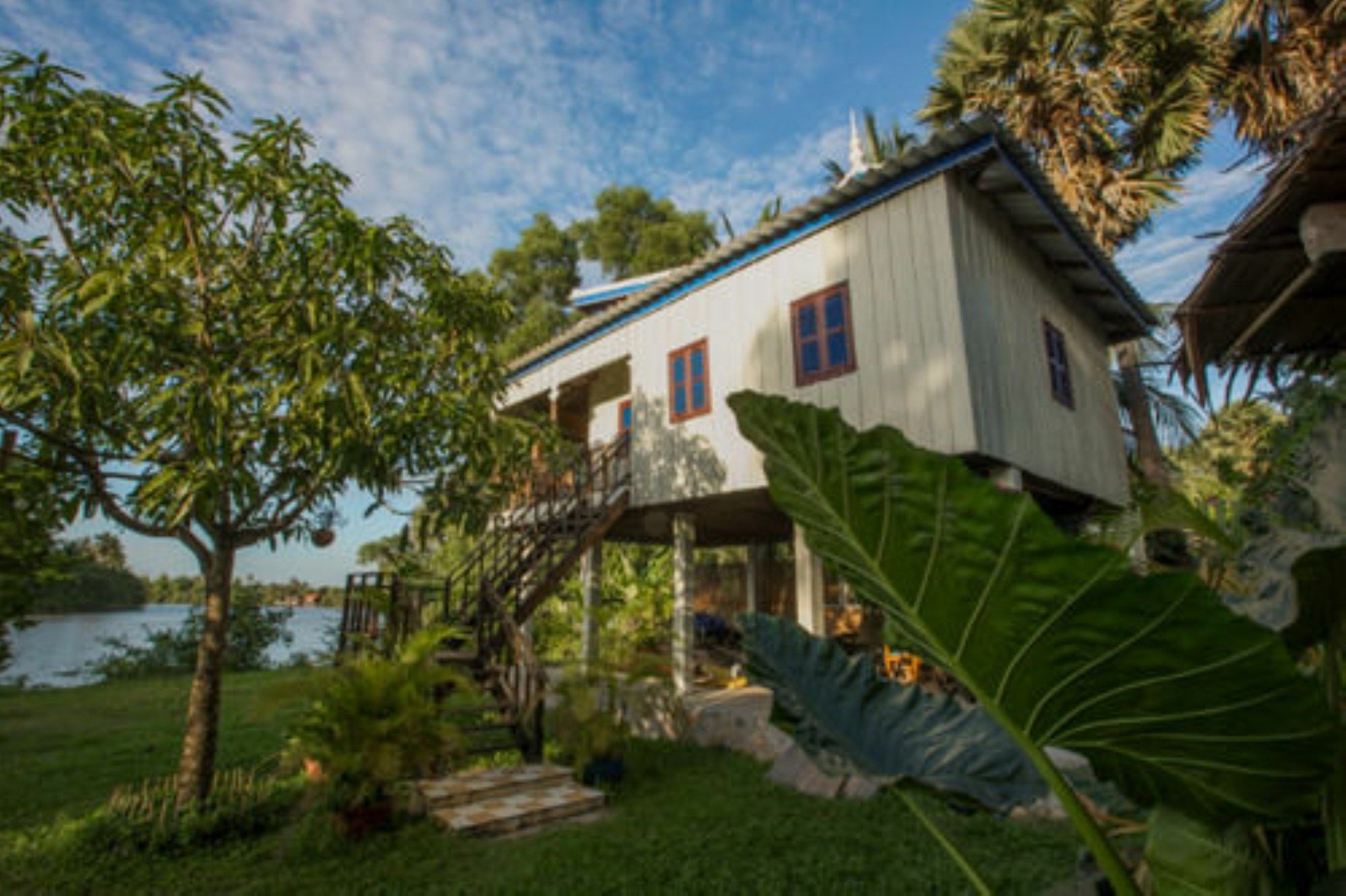 Champa Lodge Kampot Eksteriør bilde